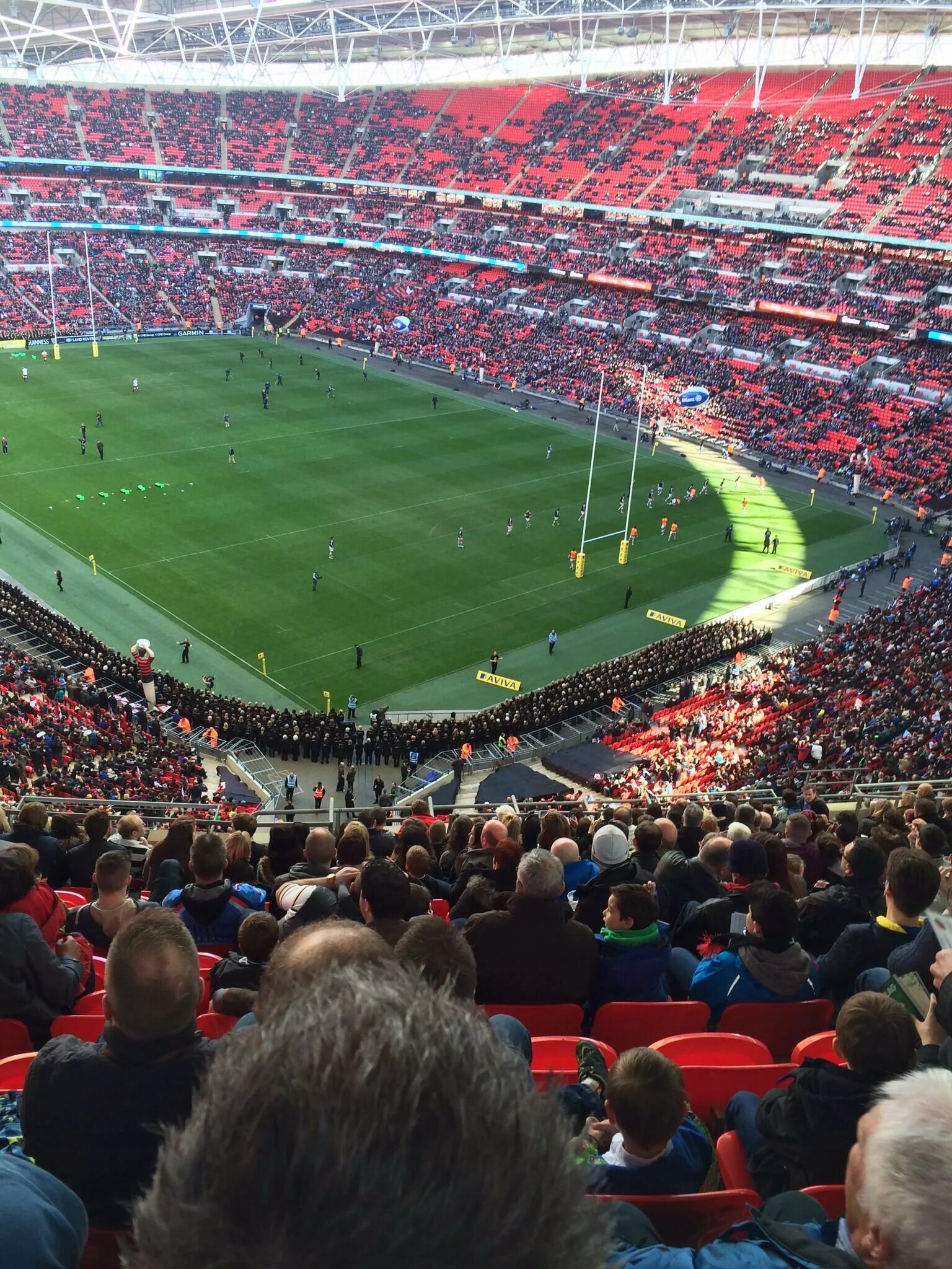 Стадион Уэмбли. Стадион Уэмбли в Лондоне вместимость. Wembley Stadium чей стадион. Стадион Уэмбли 2023.