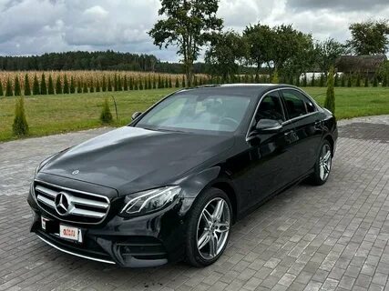 Mercedes 220 2019