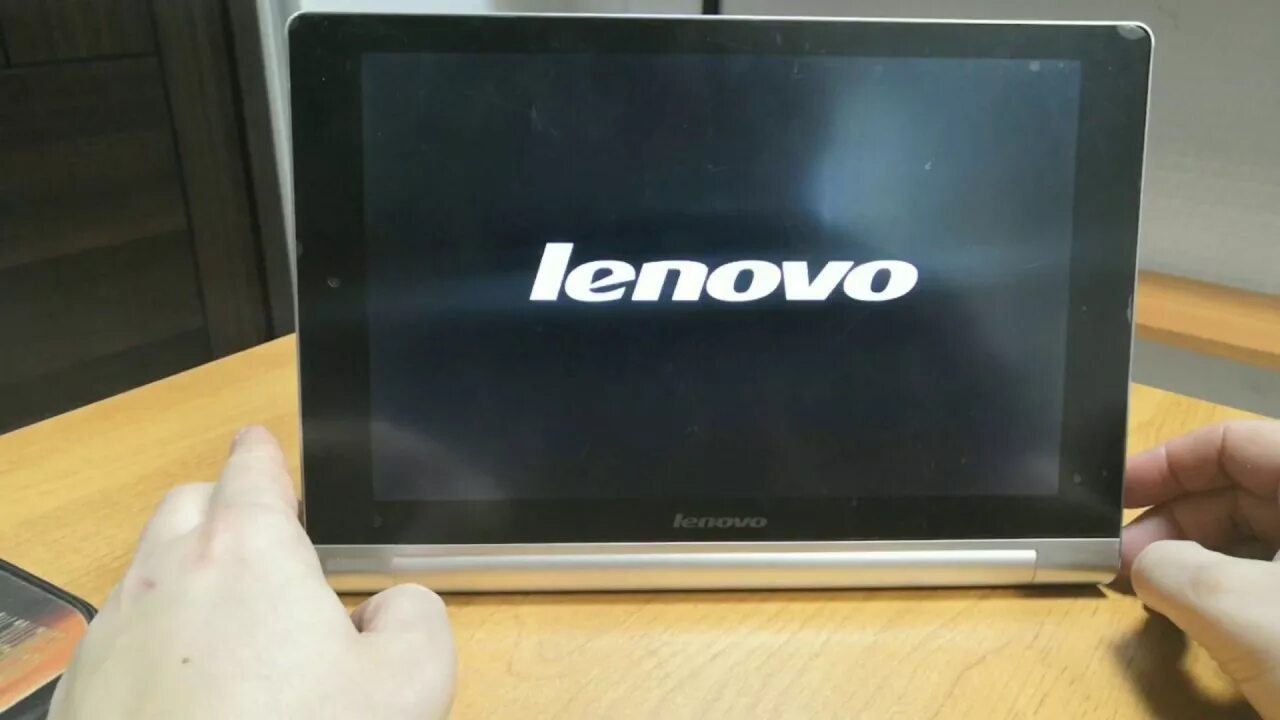 Завис ноутбук леново. Планшет Lenovo b8080-h. Lenovo 60047. Lenovo model 60047. Планшет Lenovo 60044.