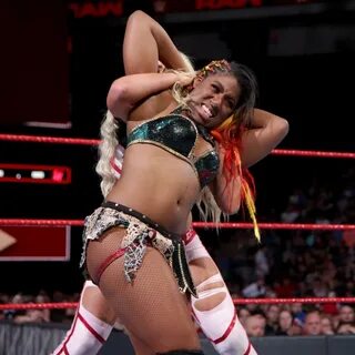 Lizzy borden wrestler