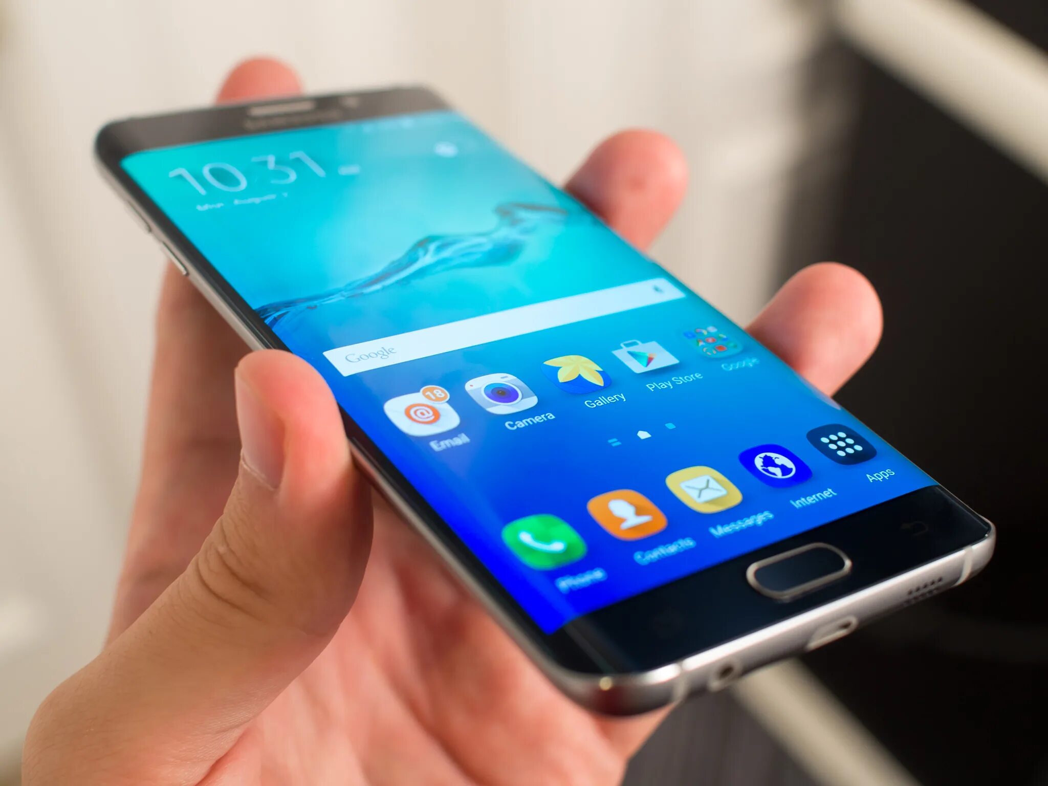 Самсунг оне 6. Смартфон Samsung Galaxy s7. Samsung Galaxy s7 Edge. Самсунг галакси с 6 с изогнутым экраном.