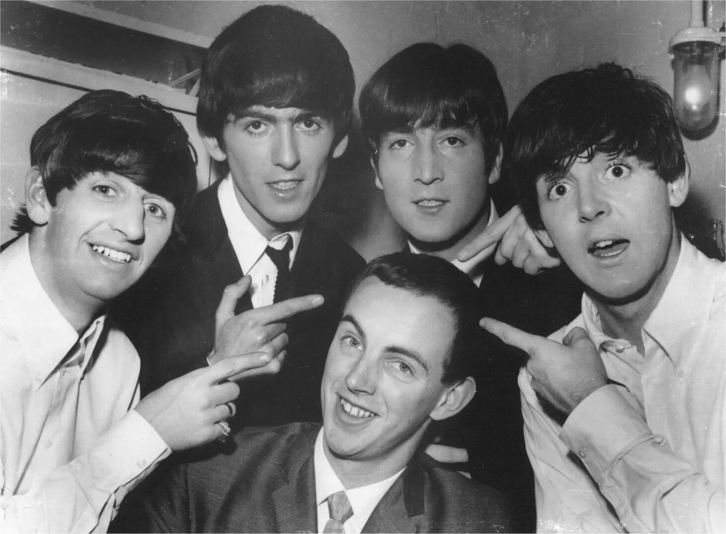 Битлз элвис. Группа the beatles. the beatles фото. the beatles 1970. битлз смешные.