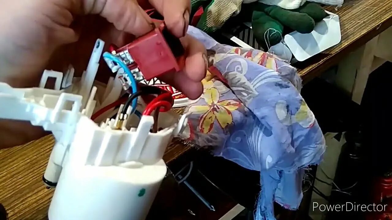 200. Кёрхер к 6500 блок включения. Кнопка выключения мойка керхер. Как работает керхер. 200.