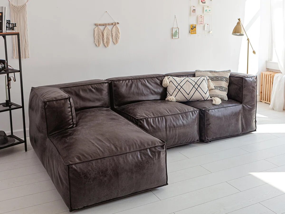 Flat mod. Бескаркасный диван Mod 4lsofa. Мягкая мебель Flat Design. Диван Flat Premier. Диван Flat Bella.