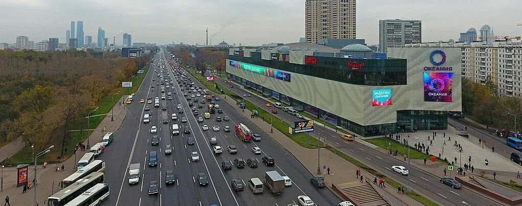 Славянский бульвар раздоры