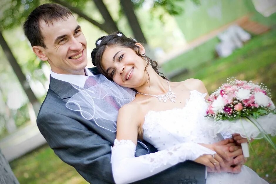 Женщины для серьезных отношений. Найти девушку для брака. Хитрая девушка. Найти девушку для брака. Православный девушки познакомица.