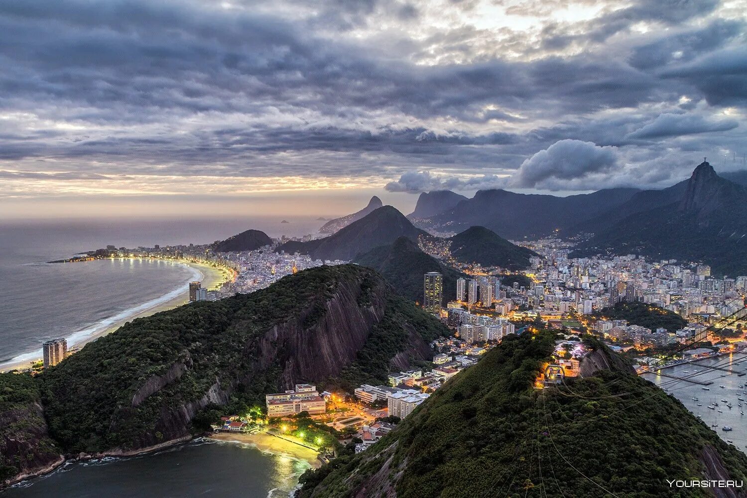 Какая красивая страна. Бразилия Рио де Жанейро. Южная Америка Рио де Жанейро. Гавань Рио-де-Жанейро Бразилия. Рио де Жанейро Гуанабара.
