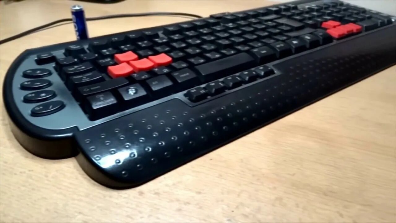 A4tech g800v. Клавиатура афотеч g 800 v. a4tech x7 g800. a4tech x7-g800v. a4tech x7-g800v black usb a4tech.