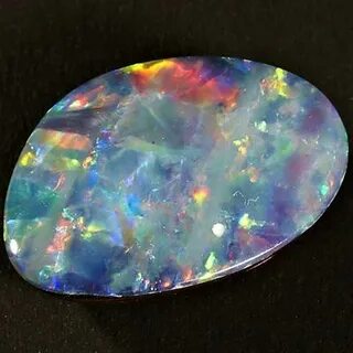 Опал лунный камень одно и тоже