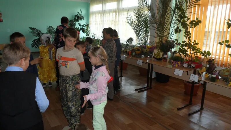 Село Вознесенка Приморский край Хорольский район. Школа Лучки Хорольского района. С Вознесенка Хорольского района Приморского края. Школа с.Ленинское Хорольский район Приморский край.