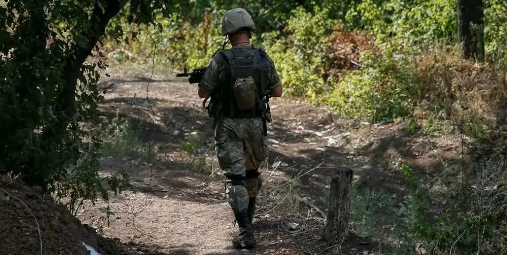 Дезертиры лнр. Дезертирство военнослужащих всу. украинские дезертиры.