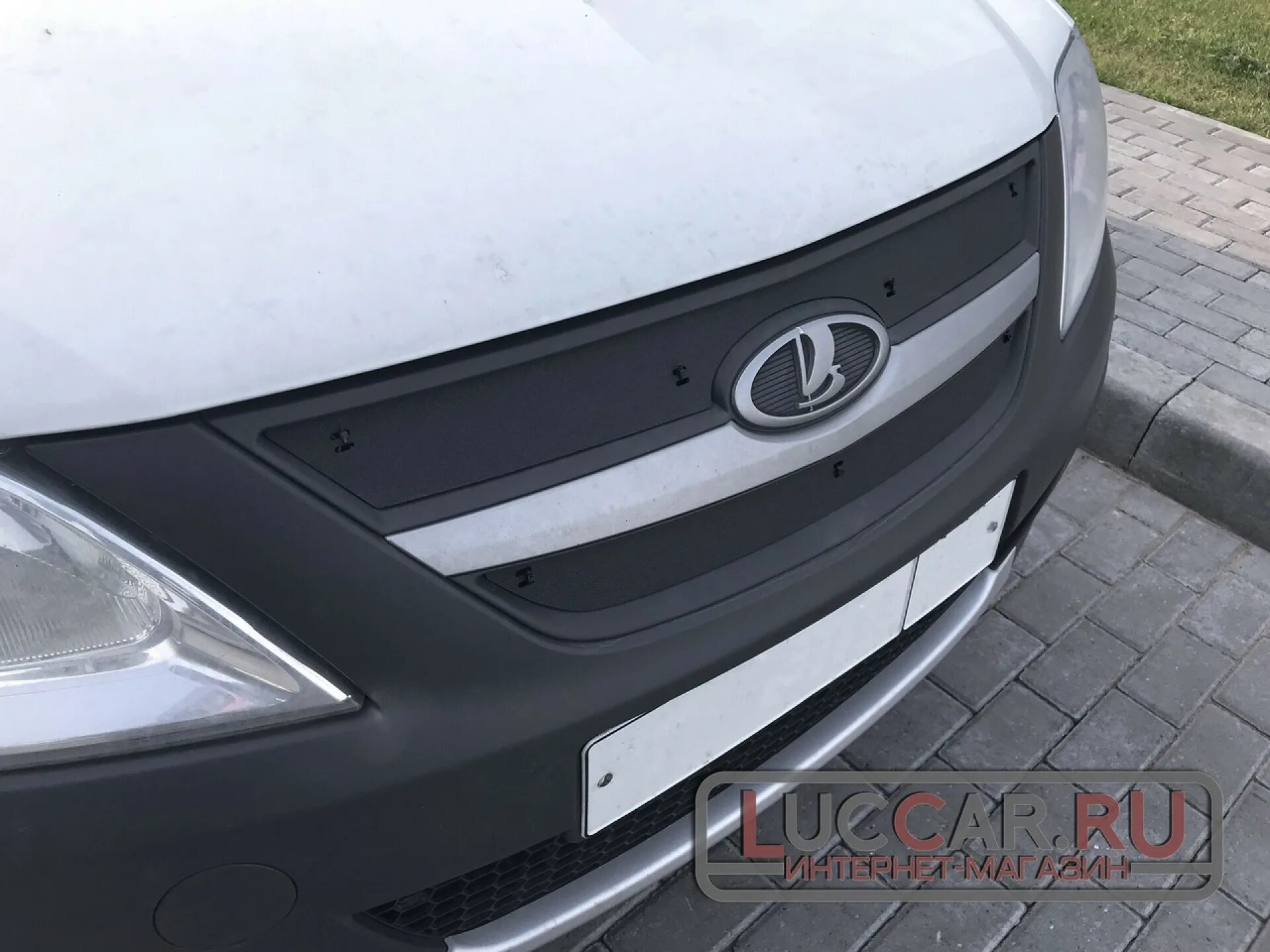 Зимняя заглушка решетки радиатора vw touran. Утеплитель решетки радиатора citroen jumper. Заглушка радиатора поло седан. Заглушка решетки volkswagen т5. Заглушка радиатора калина 1.