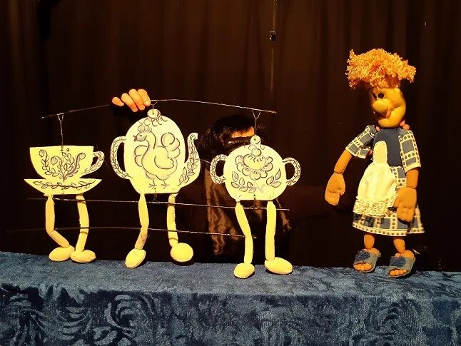 федорино горе иллюстрации. чуковский "федорино горе". федора из мультика федорино горе. федорино горе декорации. сказки чуковского федорино горе.