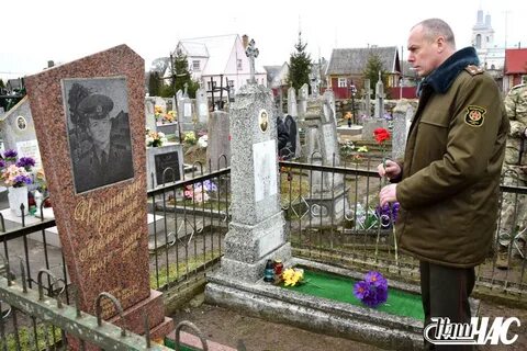 Посещение памятника