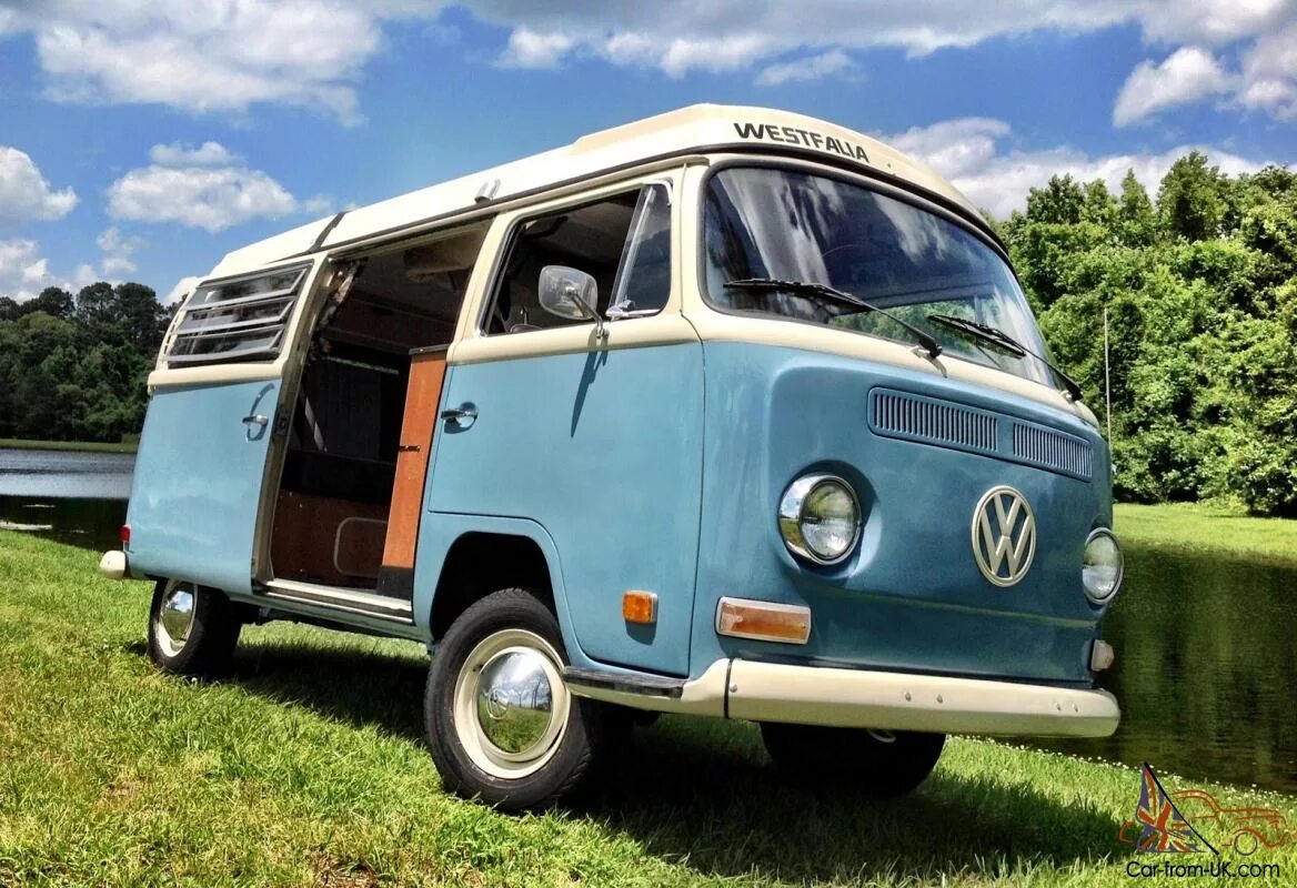 Camp bus. Фольксваген фургон. Фольксваген фургон 1970. VW t2 Westfalia Berlin. Фольксваген фургон старый.