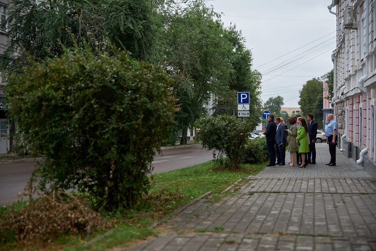 День улица горького. Ул горького курск. улица день. пешеходная улица в казани. улица горького.