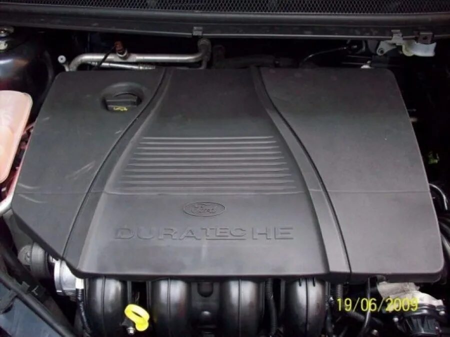 Как снять крышку фокус 2 Ford Focus 3 с 2010 года привод ГРМ двигателя 1,6 литра