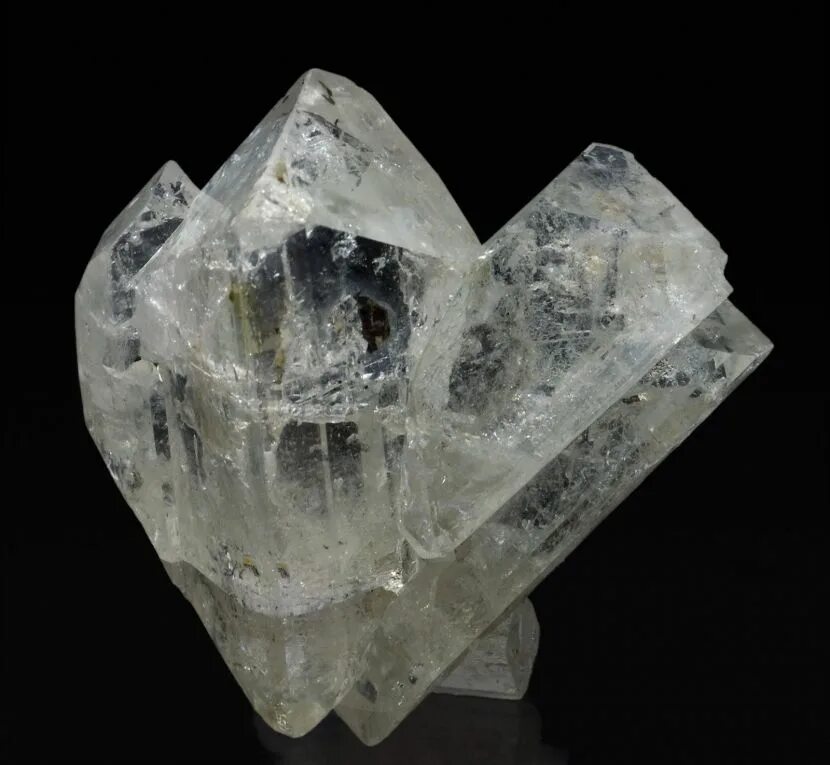 горный хрусталь кварц кварц. кристаллы горного кварца.