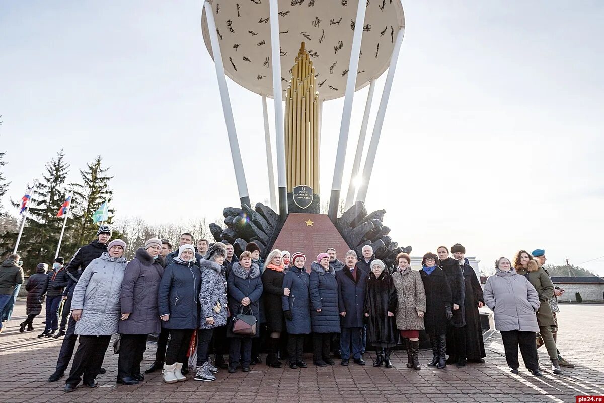 Февраль 6 рота. 6 Рота 76 дивизия ВДВ Псков. 76 Псковская дивизия ВДВ 104 полк. Псков Череха 104 полк ВДВ. Памяти 6 роты 104 полка 76-й дивизии ВДВ.