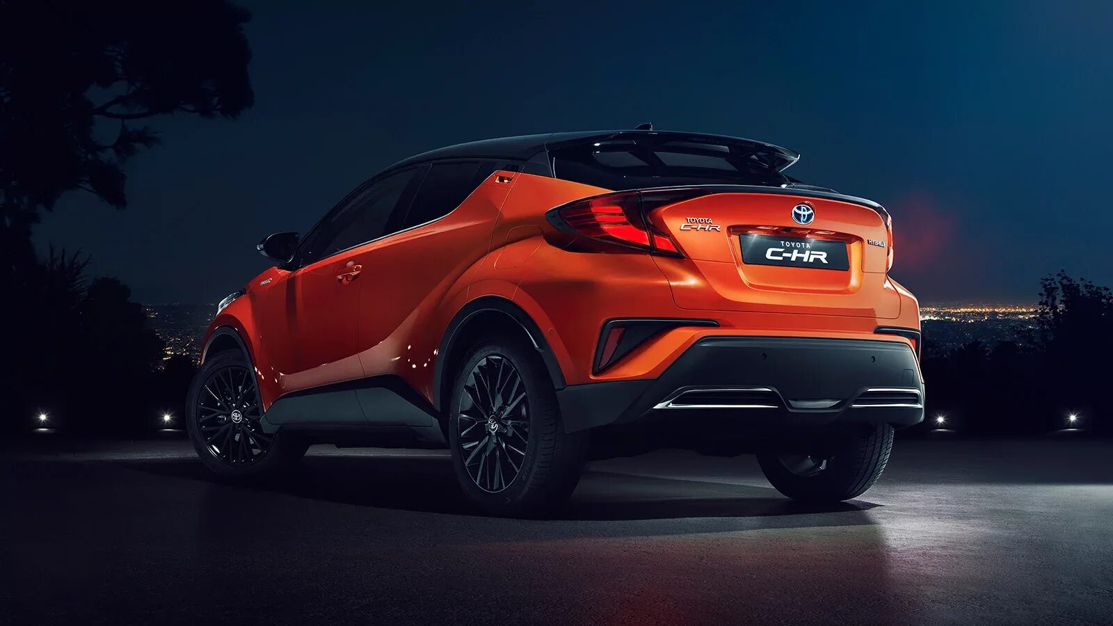 Toyota c-hr 2022. Тойота новый модельный. Toyota c-hr 2016. Новая тойота chr 2023. Toyota c-hr 2016.