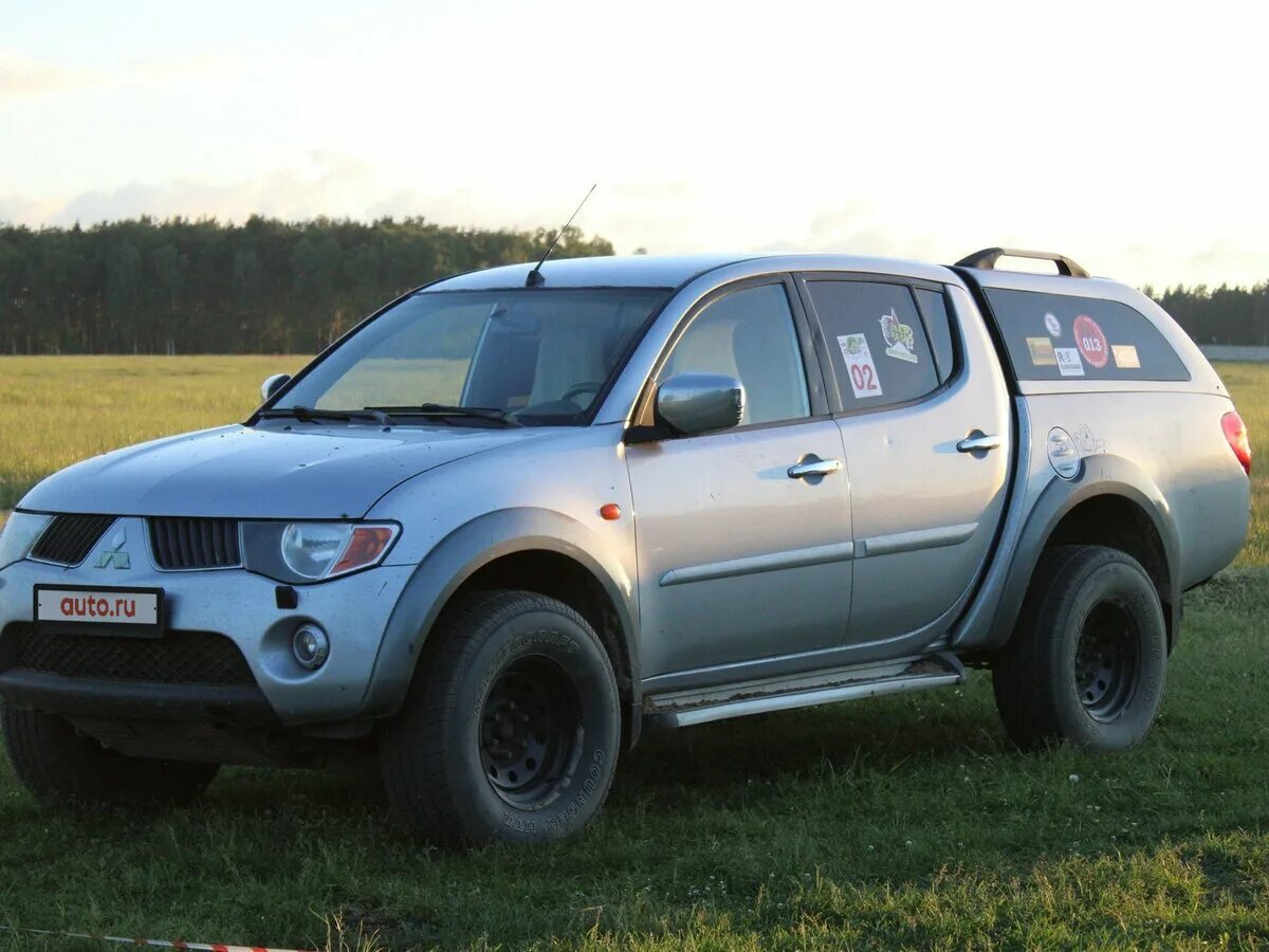 Мицубиси л200 с пробегом. Mitsubishi l200. Митсубиси л200. Мицубиси Эль 200. Mitsubishi l200 IV.