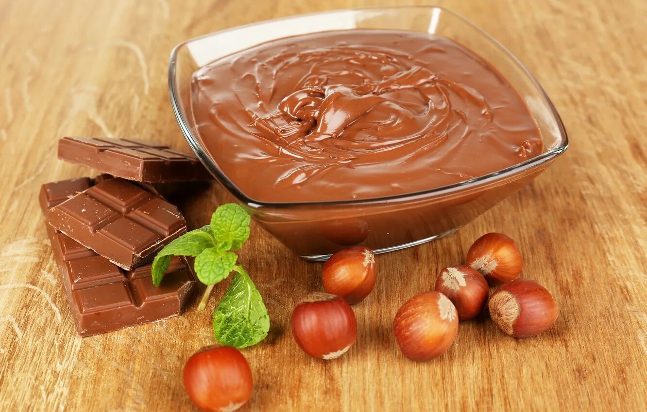 Шоколад из тертого ореха. Hazelnut шоколад. Hazelnut шоколад Choco Nuts. Шоколадная паста Choco Milk. Шоколад шоколадная паста с фундуком.