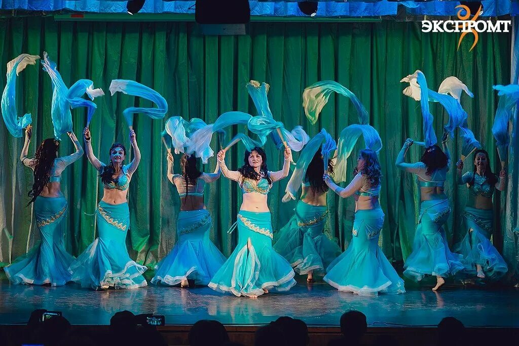 Театральный экспромт. Группа exprompt. Экспромт это в музыке. Театральная студия экспромт. Канал на ютубе: универсал экспромт.