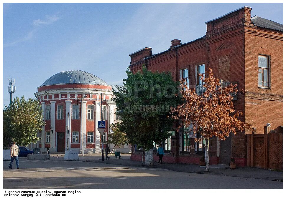 Высокое скопин. Гостиница верда скопин. Ленина. Скопин старый город. Улица города скопина.