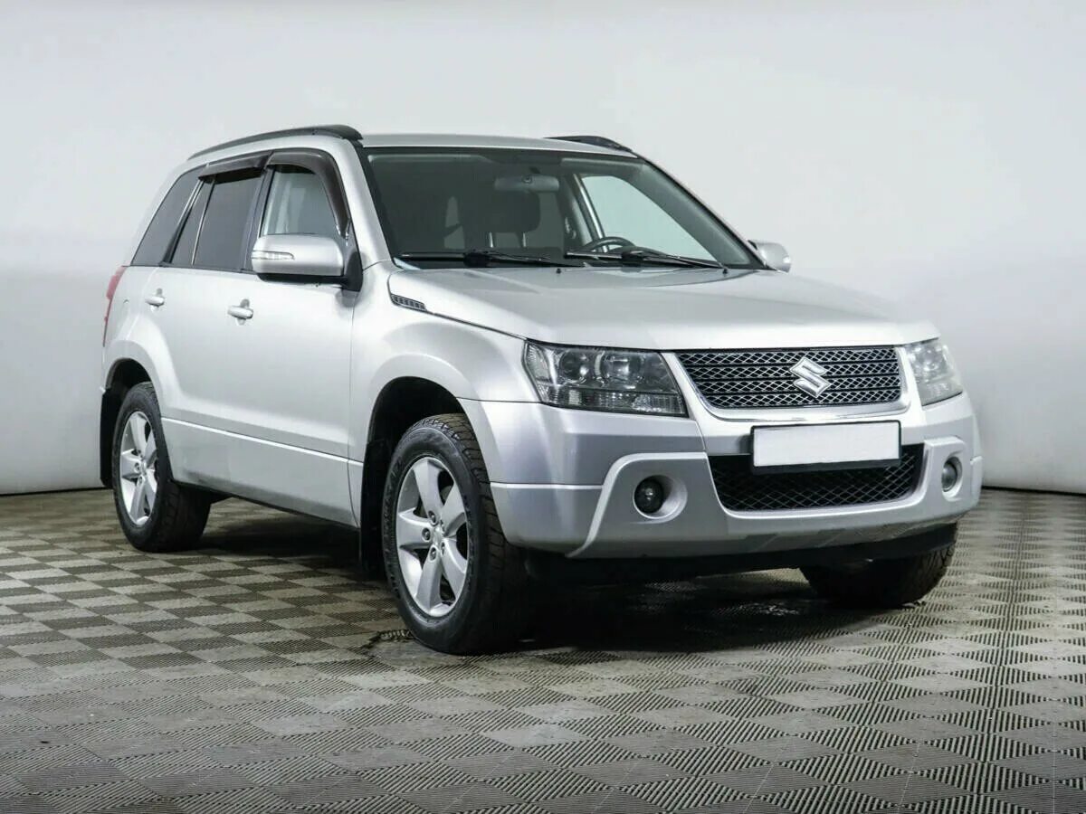 Гранд витара 2010 купить. Судзуки Гранд Витара 2010. Suzuki Grand Vitara 2. Сузуки Витара 2010 года. Сузуки Грант Витара 2010.