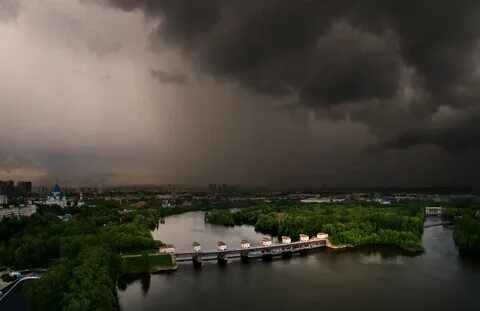 Река на юге москвы