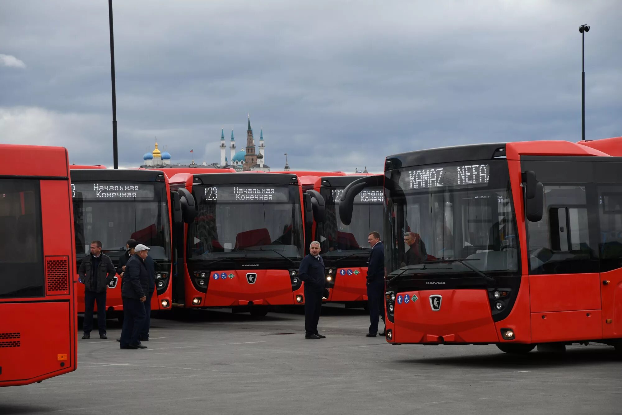 Автобус ру казань. ПАТП-2 Казань. Автобус НЕФАЗ Казань. Казань автобус 30 МАЗ. Новые автобусы Казань.