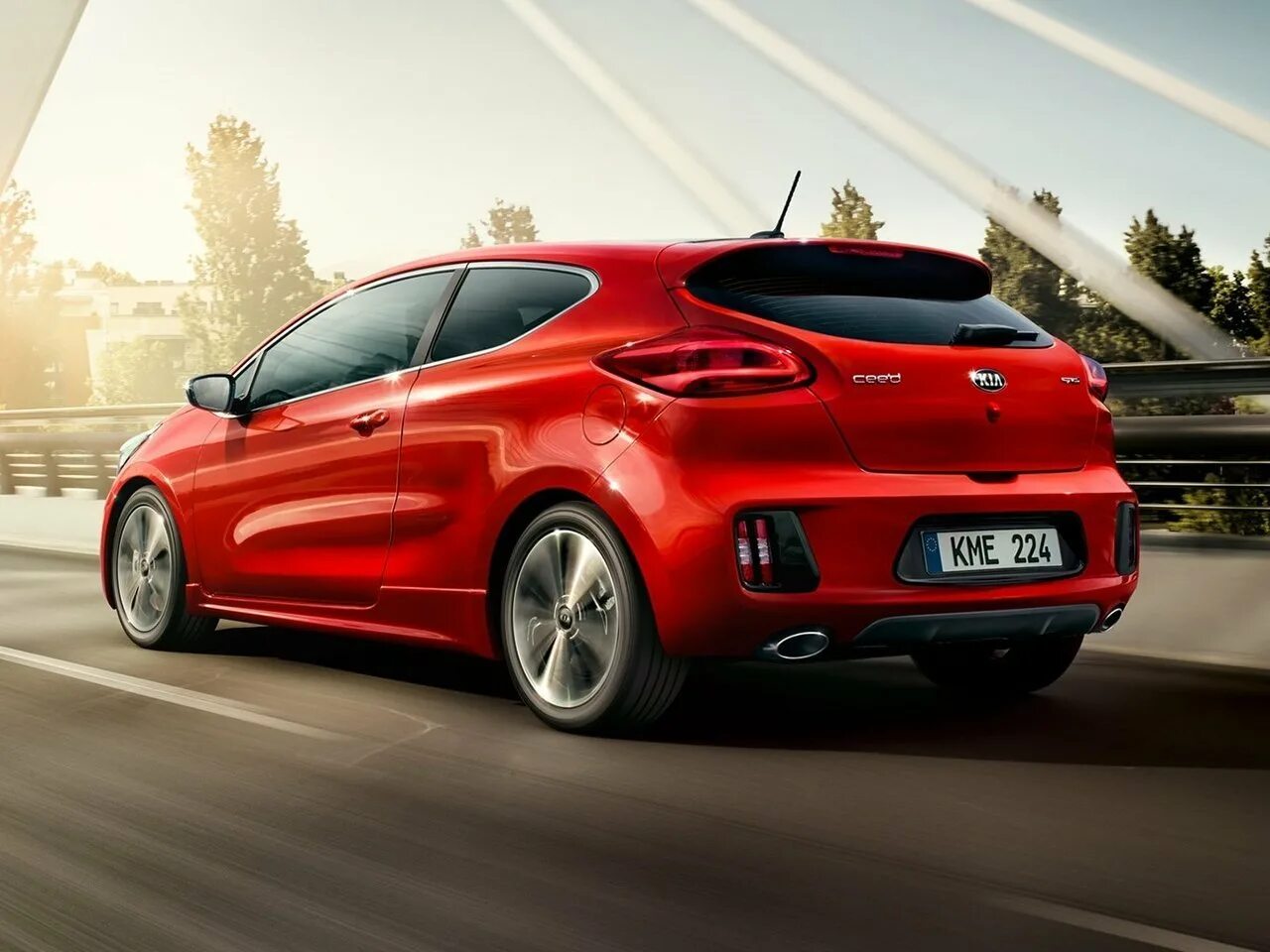 Красивые хэтчбеки. Kia Ceed 2015 хэтчбек. Kia Pro Ceed 2. Киа СИД 2 хэтчбек. Kia Pro Ceed 2022.