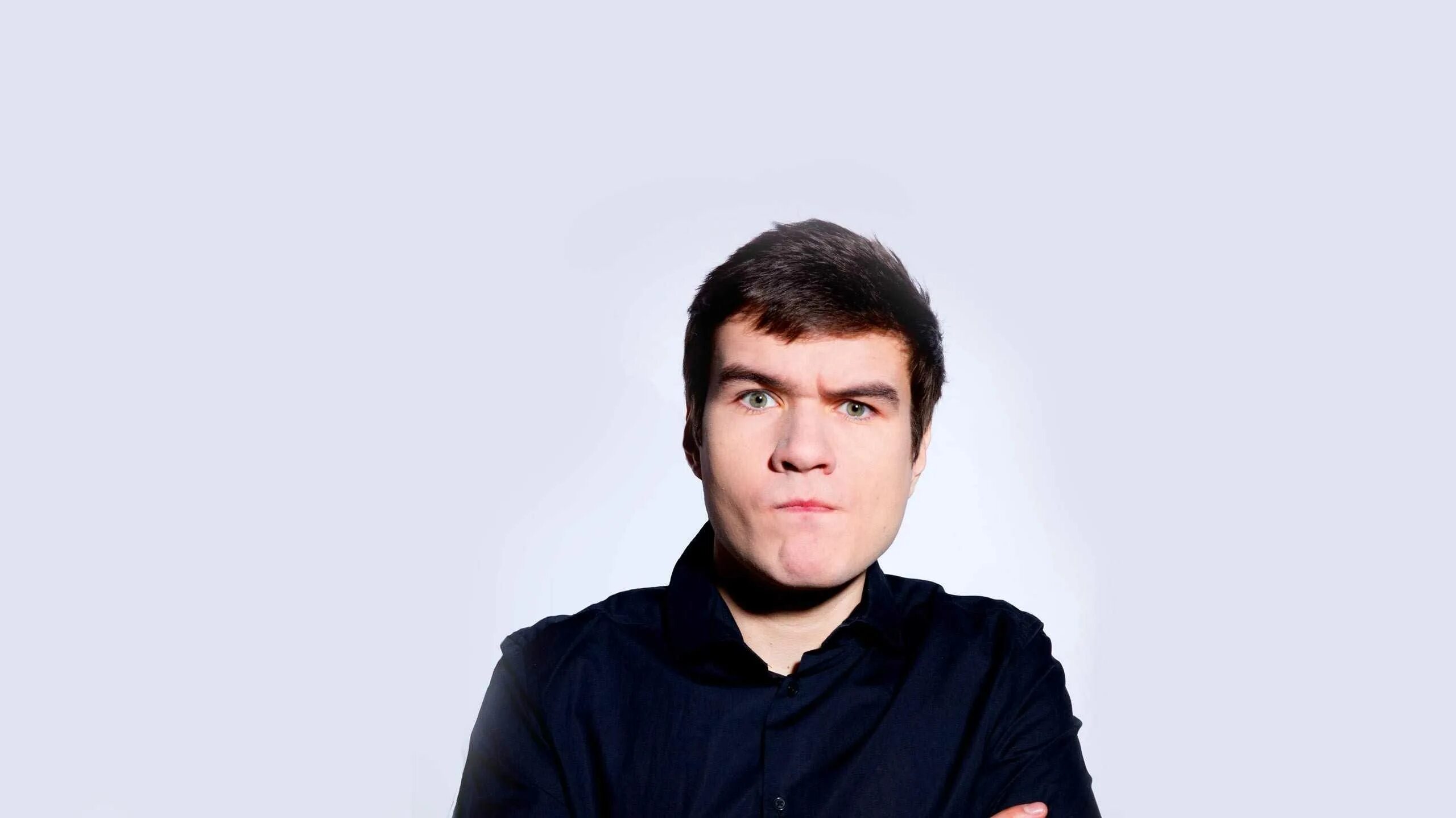 Молодой бэдкомедиан. Евгений баженов в 2011. Блогер евгений бажанов. Евгений баженов 2019. Евгений бэдкомедиан.