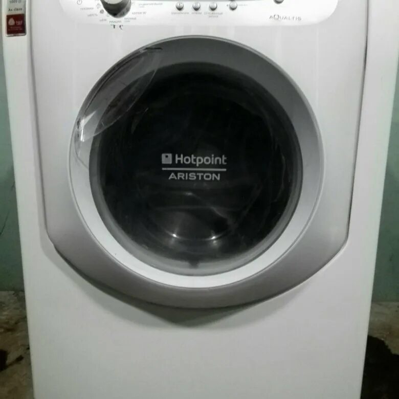 Hotpoint ariston 105 стиральная. Аристон AQXL 105. Стиральная машина Аристон 6 кг. Стиральная машинка Хотпоинт Аристон 6 кг 622. Hotpoint AQXL 105.