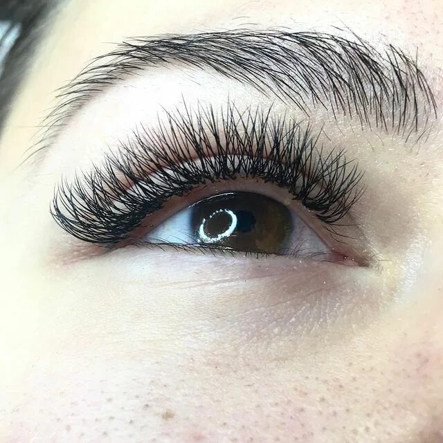 наращивание ресниц 12мм. ресницы классика 12мм. нарощенные ресницы 3д изгиб д. ресницы длина 12. наращивание ресниц 12мм.