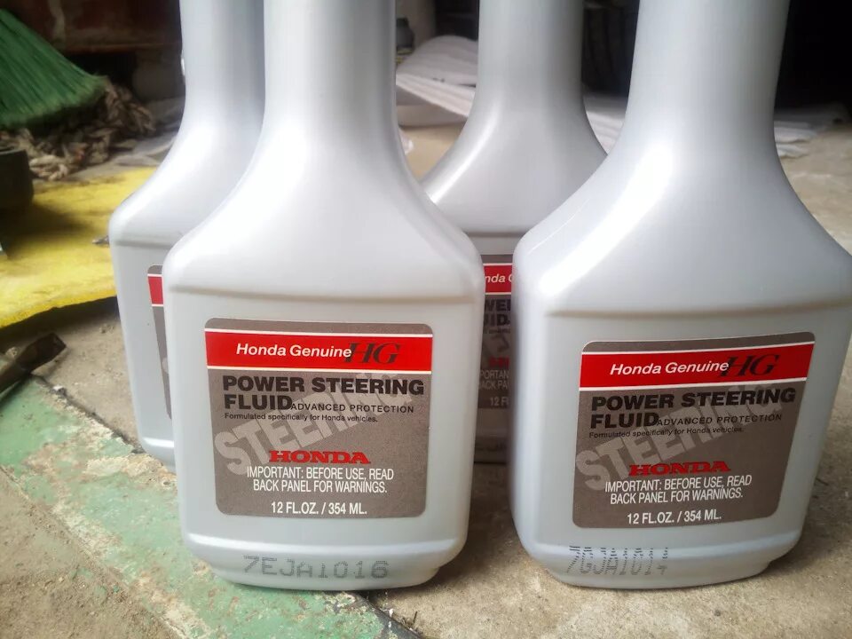 Honda power steering fluid. Жидкость гур хонда пилот. жидкость гур honda accord 7. масло гур хонда пилот 2008. жидкость гур хонда 2003.