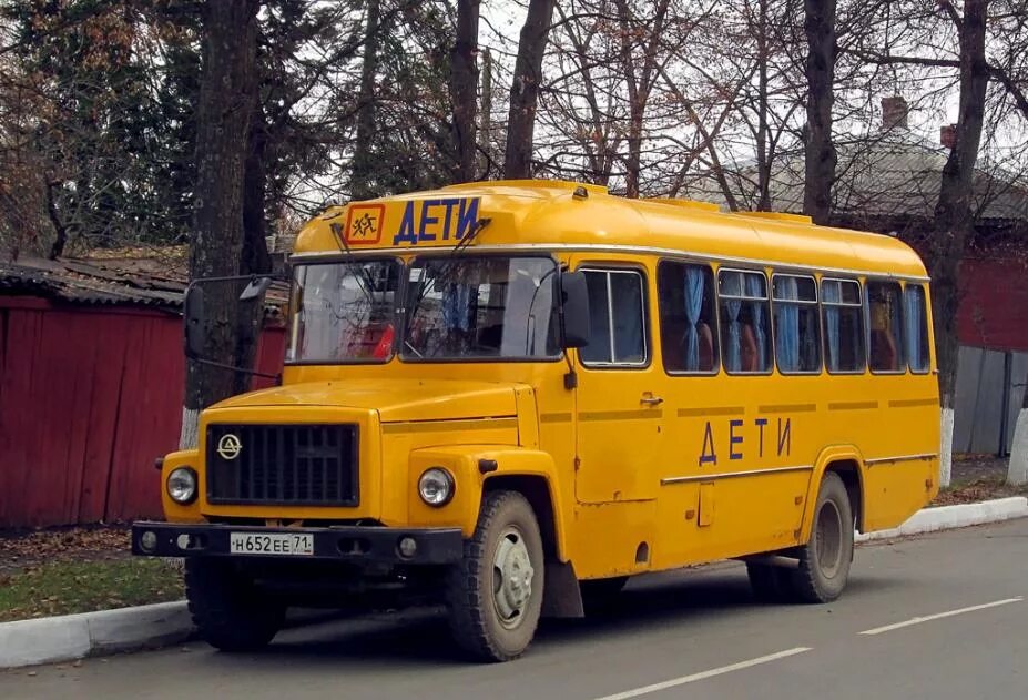 КАВЗ 397653. Автобус КАВЗ желтый. Школьный автобус КАВЗ. Автобус КАВЗ 397653 желтый.