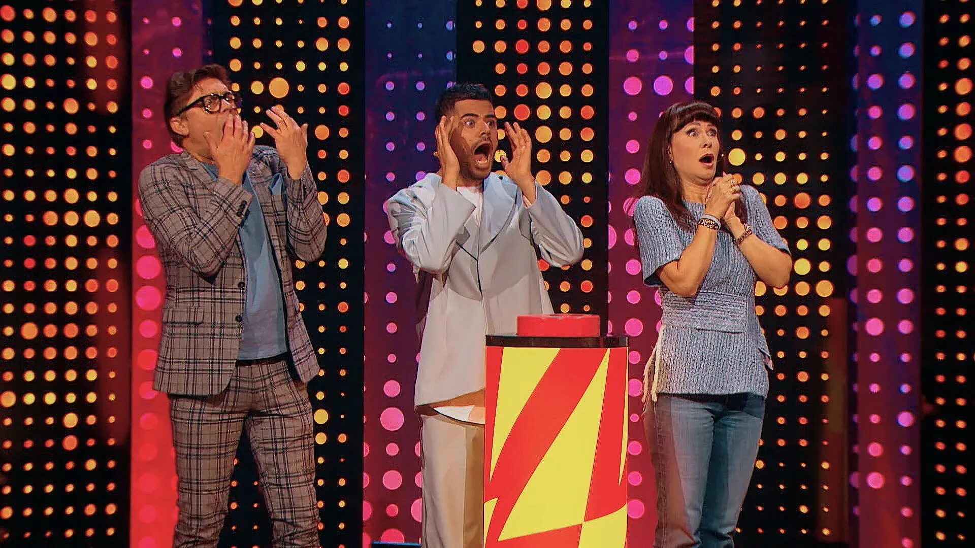 Мария ситтель голубой огонек 2021. Участники шоу маска танцы 2022. Кондитер 7 сезон суперфинал. Шоу маска на стс. Ты супер нтв.