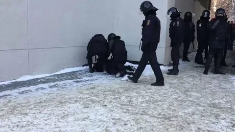 Задержанные таджики