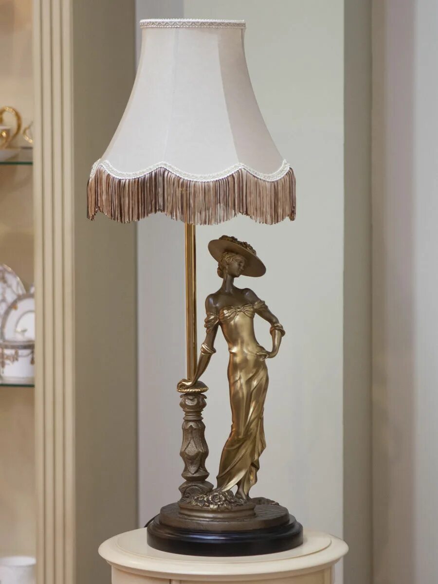 вайлдберриз настольная лампа с абажуром. лампа настольная 17515 blue. прикроватный светильник е27. торшер palermo h036-1. лампа настольная сиреневая.