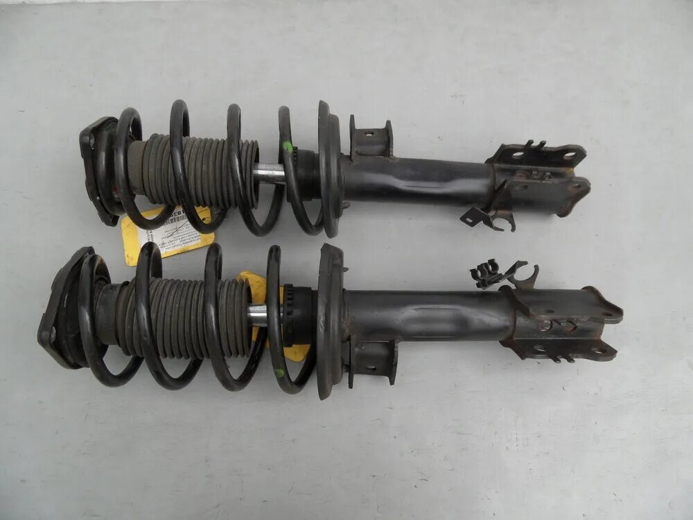 Тормозные колодки передние мерседес w204. Рычаг передней подвески мерседес w203. Опора переднего амортизатора w204. Опорный подшипник w203 4matic. Амортизатор передний sachs nexia 317 582.