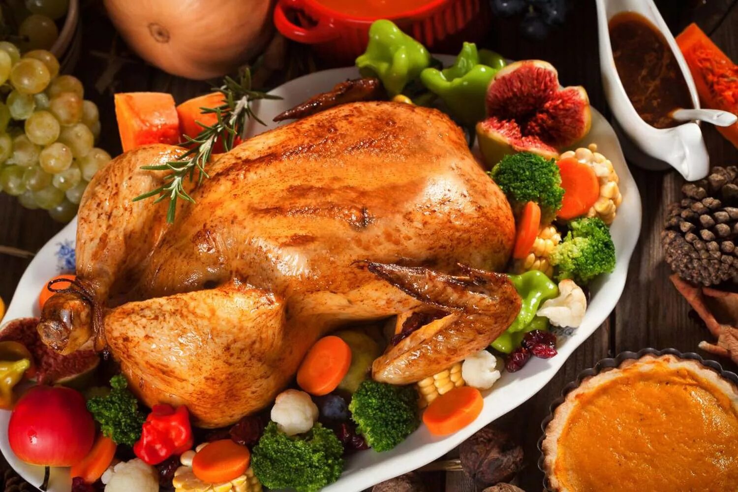 Еда на день. Традиционные блюда на день благодарения в сша. thanksgiving день благодарения. thanksgiving day жареная индейка. индейка в америке на день благодарения.