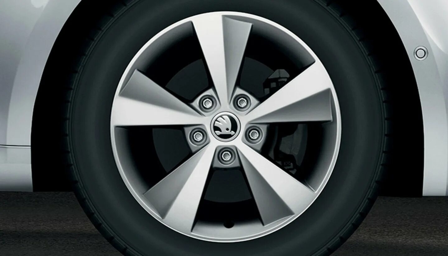 Диски skoda r16 штатные. Диски skoda octavia r16. Диски velorum 6. Диски литые шкода октавия а7 р16. Литые диски 16 на октавию.