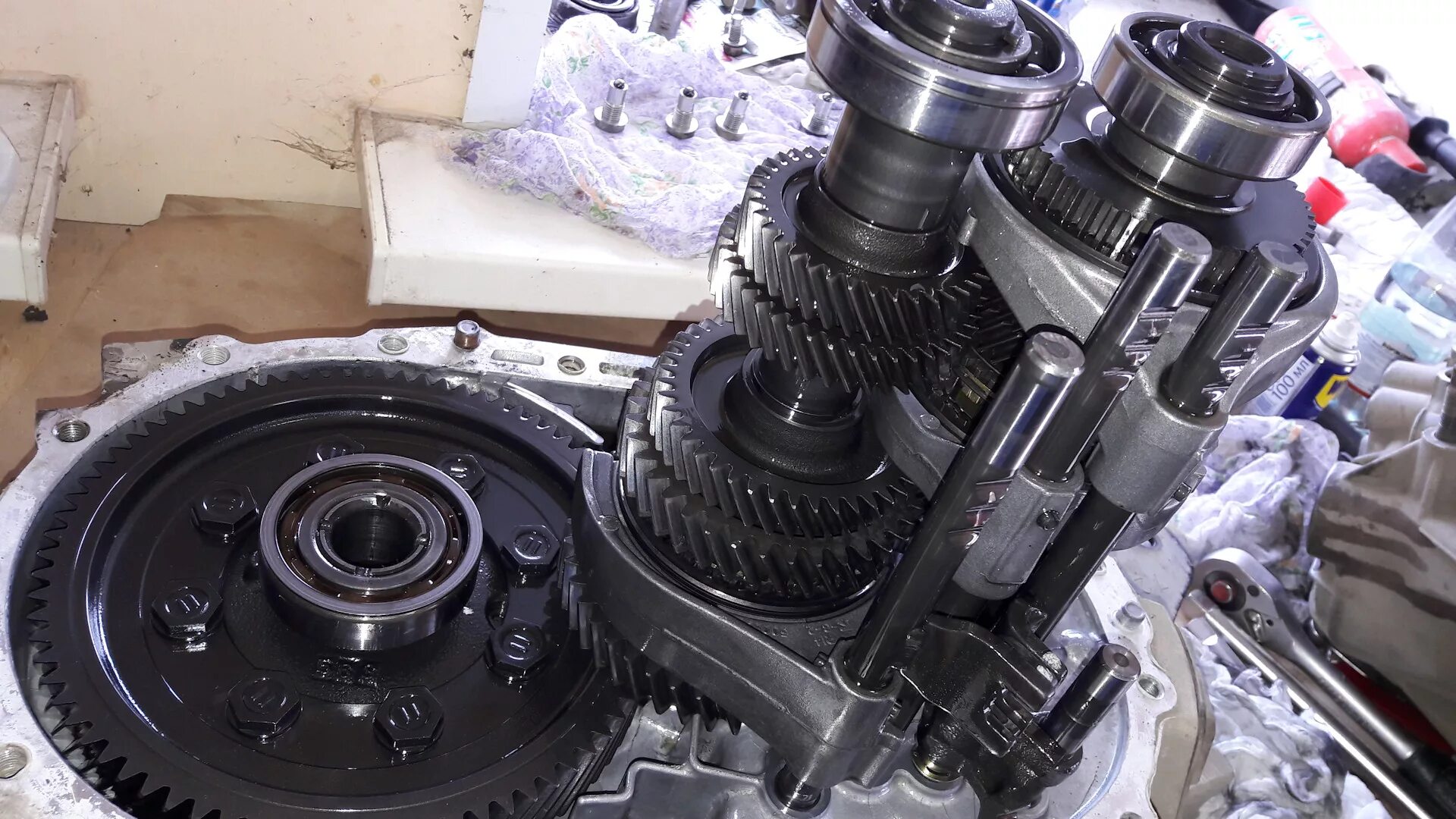 Сборка кпп рено логан 1. Мкпп e150f-02a. Разборка кпп ваз 2108. Ремонт коробки кпп сеаз. Коробка передач автомобиля.
