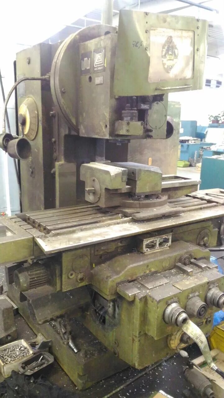 Фрезерный станок heckert fss 315. Fss 315. Вертикально-фрезерный станок сф-35. Станок фрезерный heckert f315e. Станок fritz heckert.