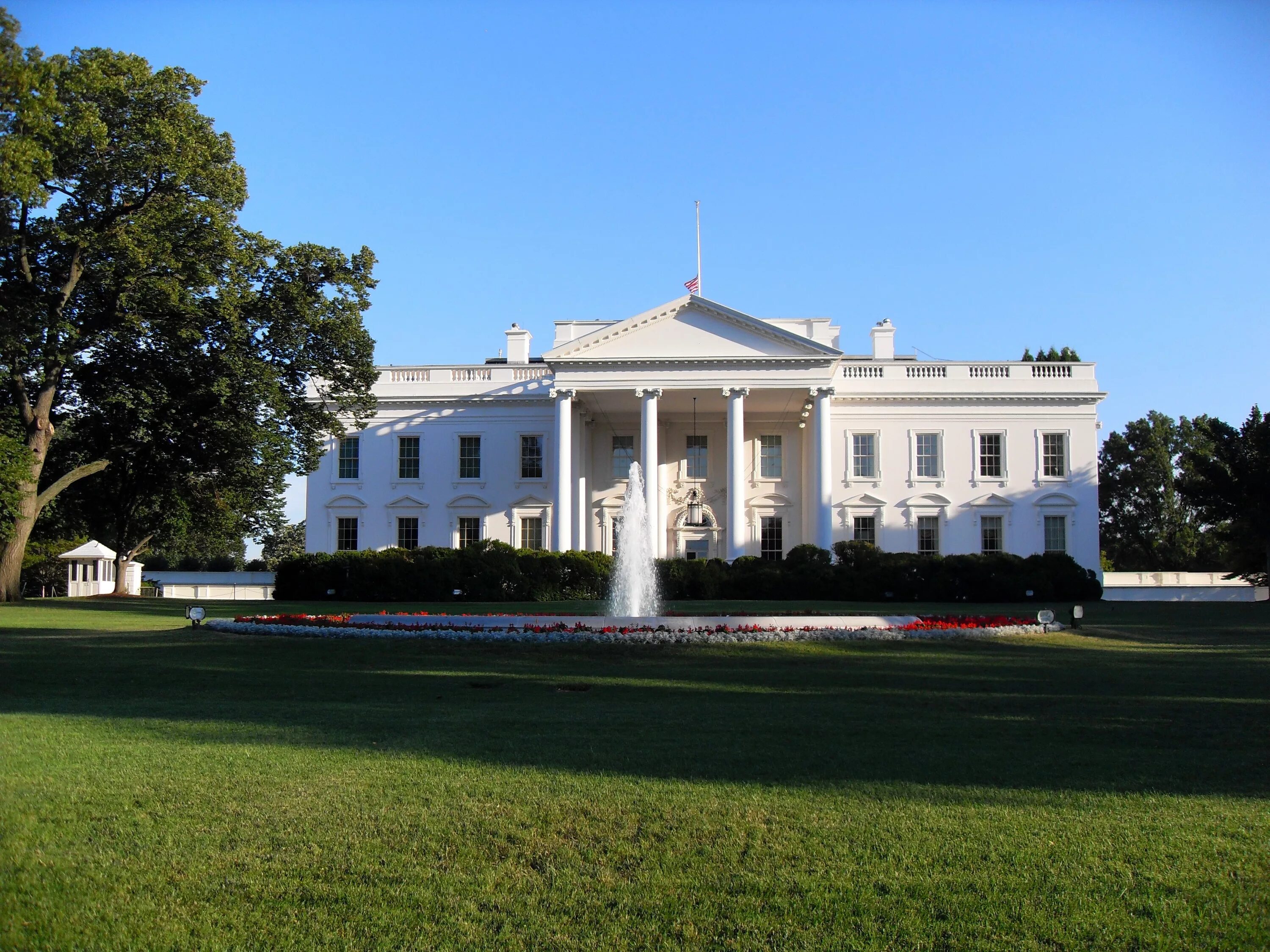 Белый дом страна. Белый дом США. Белый дом Вашингтон. Белый дом в Вашингтоне в Вашингтоне. Джордж Вашингтон и белый дом.