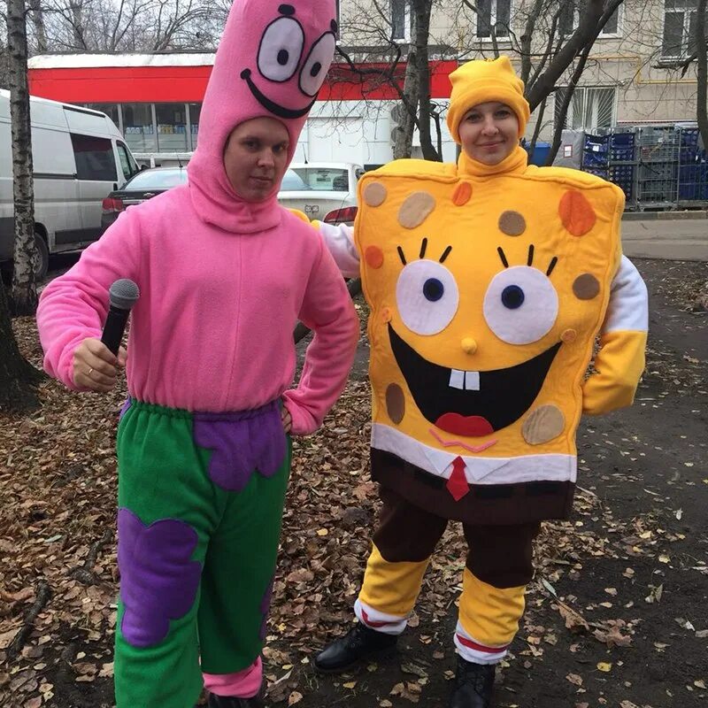 Patrick star cosplay. Патрик звезда костюм. Косплей патрика. Патрик в костюме. Косплей на герои губка боб.