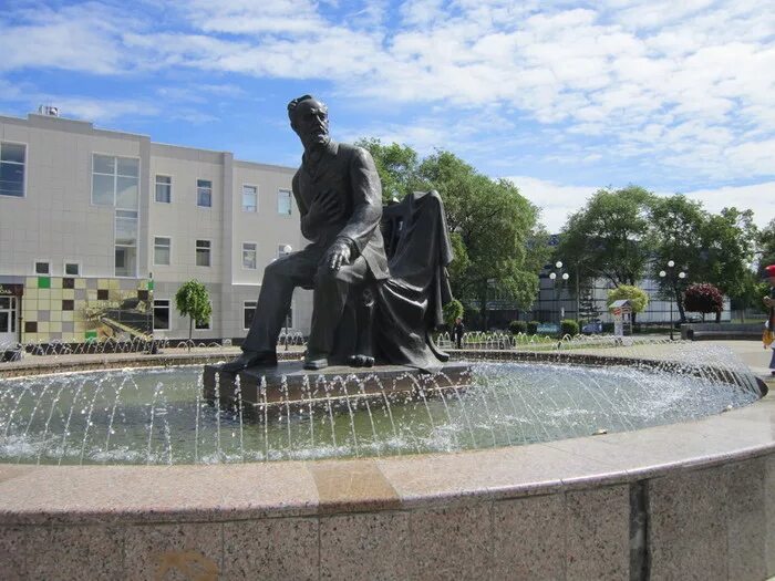 Памятники города Чайковский. Город Чайковский Пермский край. Площадь Чайковского. Г. Чайковский площадь Чайковского.