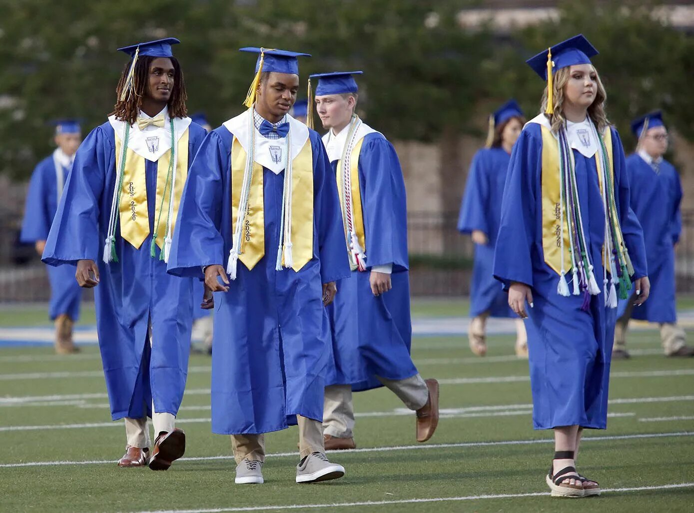 High school graduates. Graduation outfits. School Graduation. Graduation outfit men.