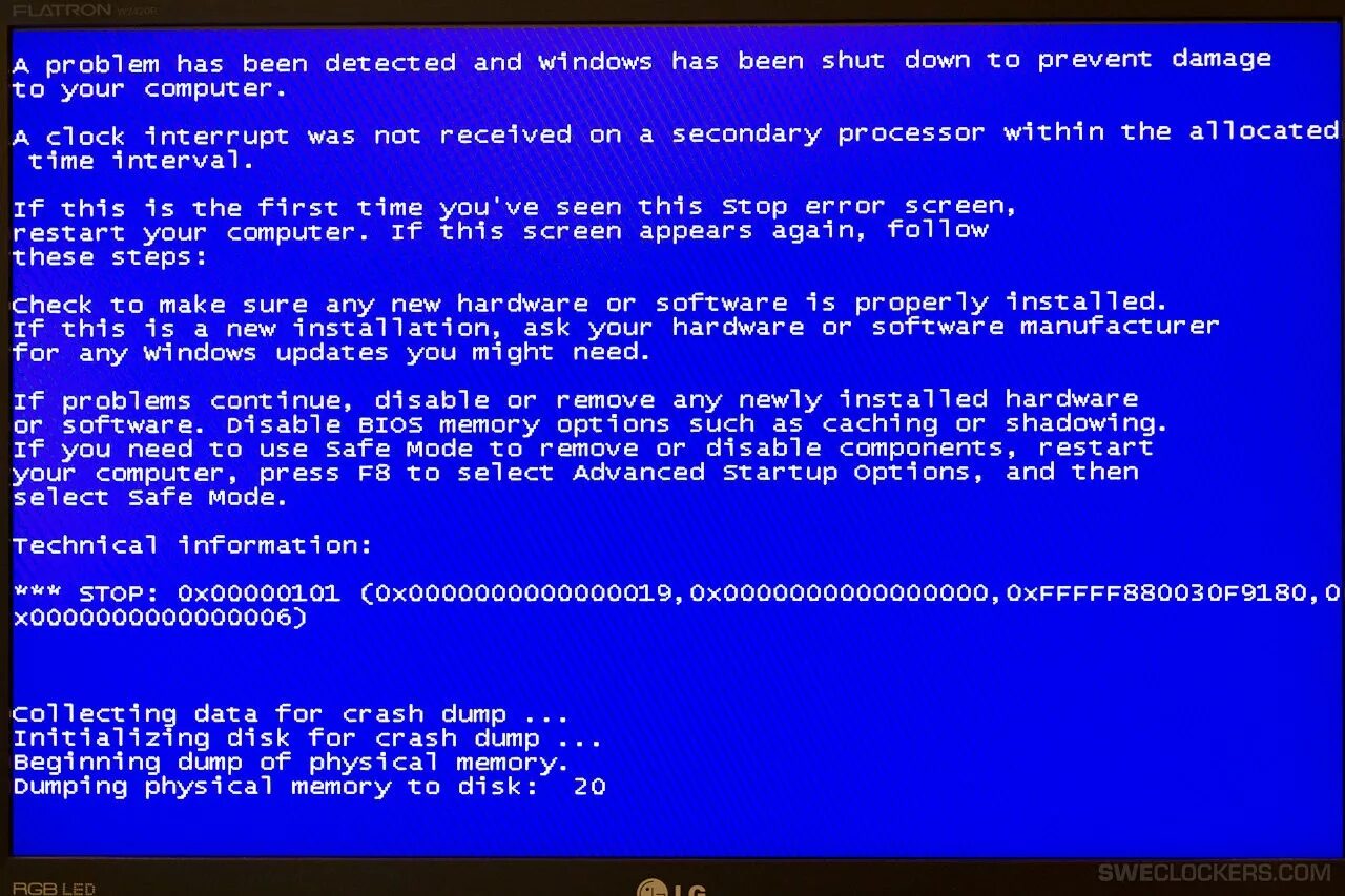 Синий экран слетела винда. Экран смерти на компьютере. Синий экран смерти на компьютере. Синий экран на ПК.